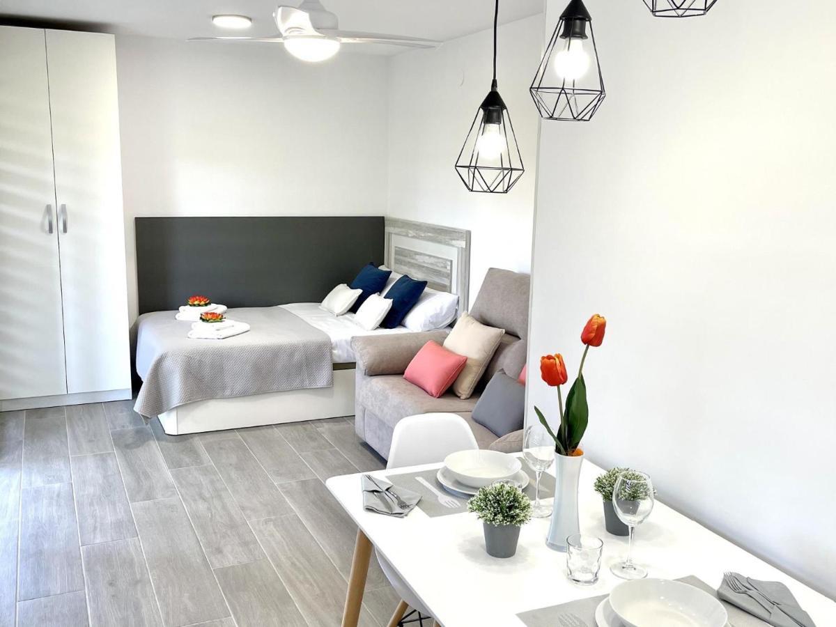 סאלו Apartbeach Novelty 3º Frente Playa Y Gran Terraza מראה חיצוני תמונה